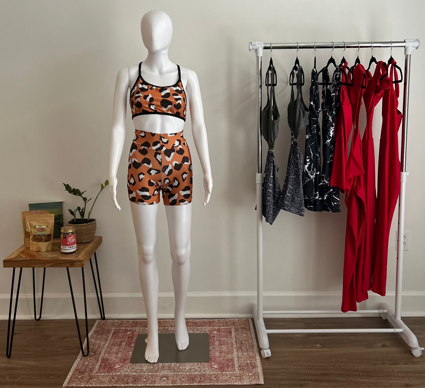 Giraffe Crisscross One-Piece Shorts Set